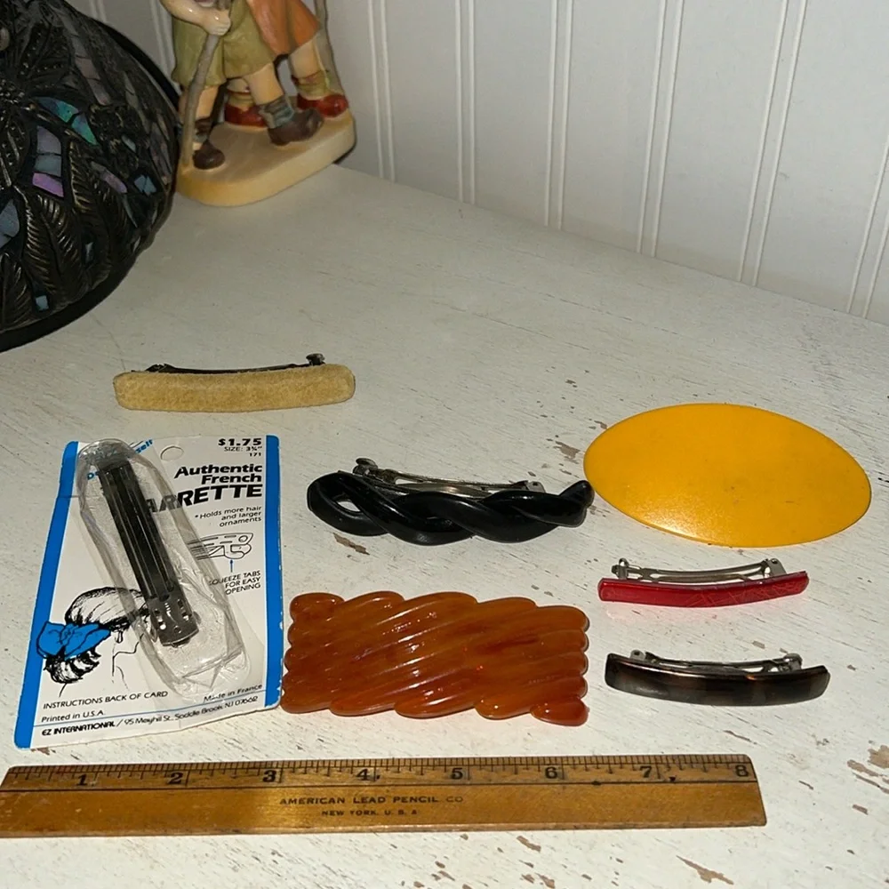 Lot France Karina & unmarked vintage hair clips barrettes lucite